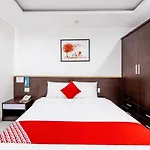 OYO 372 Vy Hà Hotel